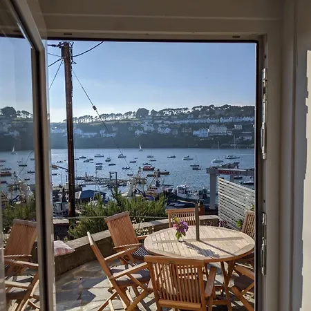 Holiday home 3 Bed In Polruan Pc009 *