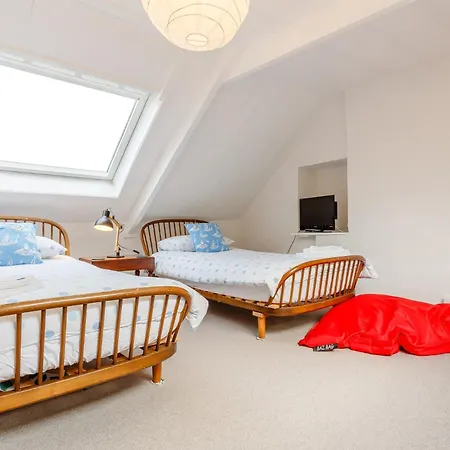 Holiday home 3 Bed In Polruan Pc009