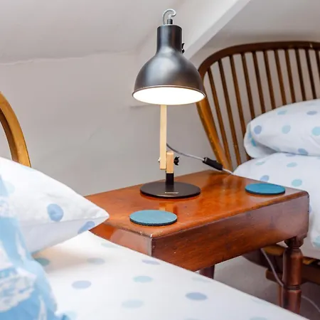 3 Bed In Polruan Pc009 Fowey